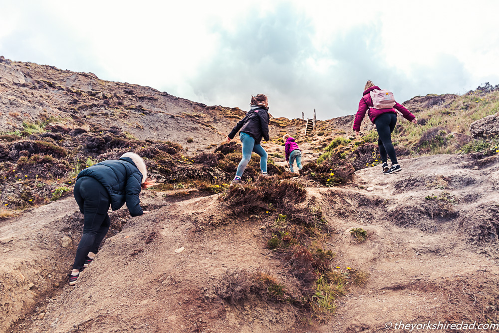 Climbing the cliff path at Ravenscar | The Yorkshire Dad of 4